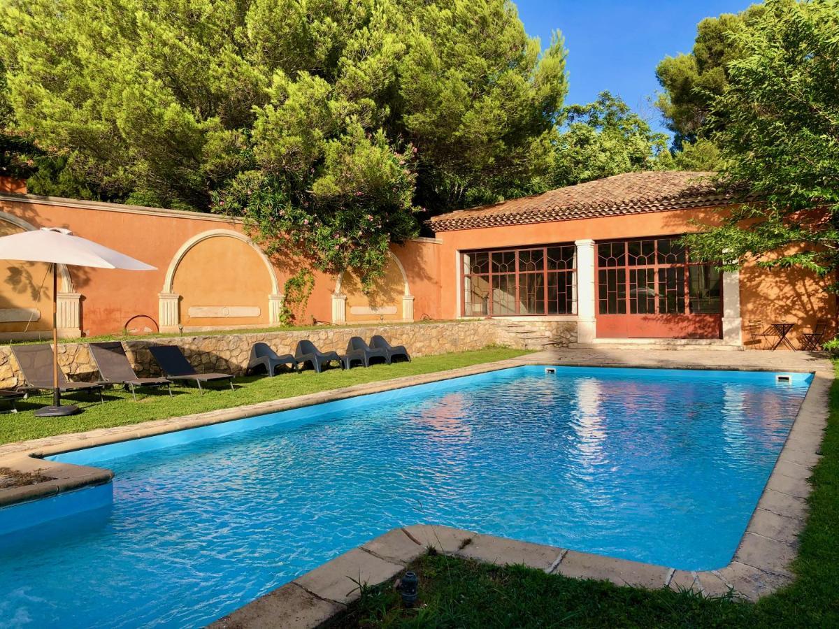 Le Pool House - Private Jacuzzi - Mas Des Sous Bois Hotell Ventabren Exteriör bild
